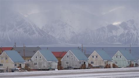 Inside Inuit Homes