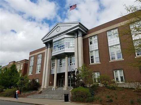 Brookline High School Named A Top U.S. High School: U.S. News ...