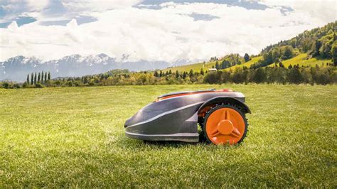 Complete Guide to the Best Robot Lawn Mowers in 2023