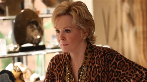 'Hacks': Jean Smart on 'very difficult' Season 2 after husband's death