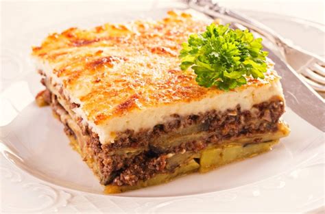 Moussaka Recipes Traditional Greek / How To Make Moussaka - Traditional ...