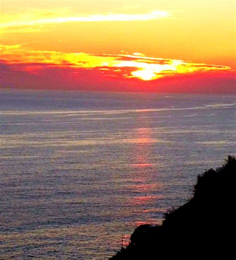 Sunset at Manarola#Italy | Manarola italy, Italy travel, Sunset