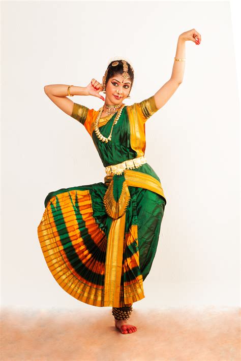 Bharata Natyam ....a South India Dance on Behance