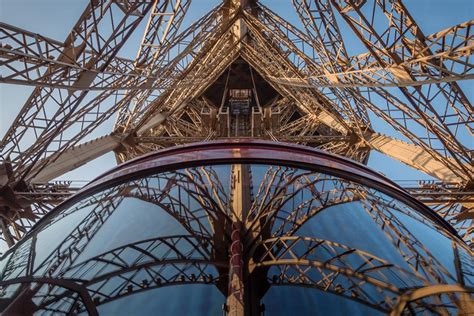 18 Things You Need to Know Before Visiting the Eiffel Tower