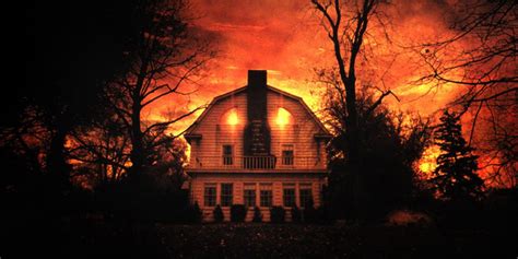 Amityville Horror House Sold to New Owner | ScreenRant