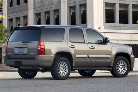 Used 2013 GMC Yukon Hybrid Prices, Reviews, and Pictures | Edmunds