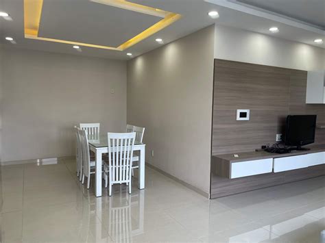 High floor and good view STAR HILL APARTMENT FOR RENT - V House Real Estate