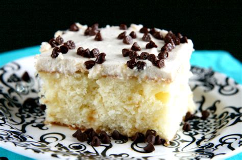 Cannoli Cake - Simple, Sassy and Scrumptious