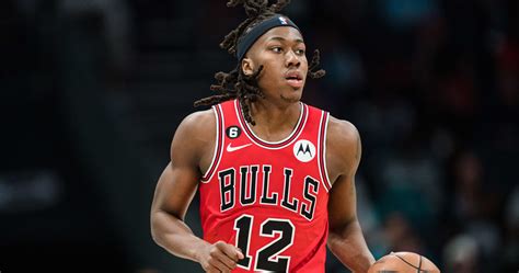 Ayo Dosunmu, Bulls Agree to New 3-Year, $21M Contract in 2023 NBA Free ...