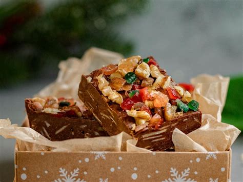 Christmas Fudge Recipe - Dinner, then Dessert