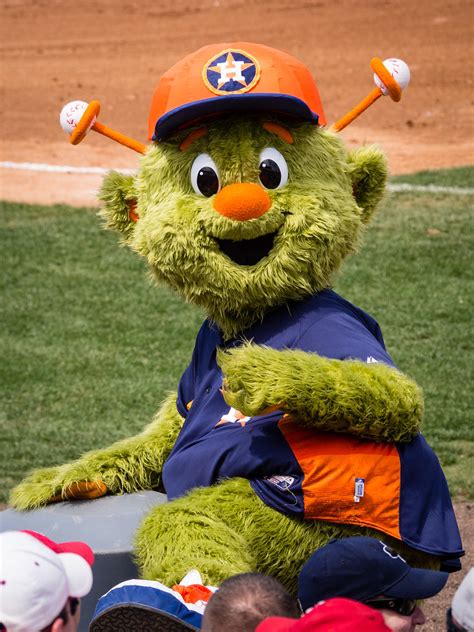 Fluidr / Eye contact with Orbit, the Houston Astros mascot by Ed Rosack