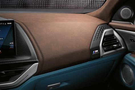 The interior of the BMW XM: progressive luxury