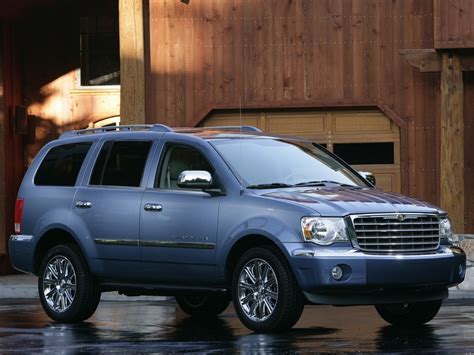 Modern Chrysler Aspen Rendered as the SUV Chrysler Absolutely Needs ...