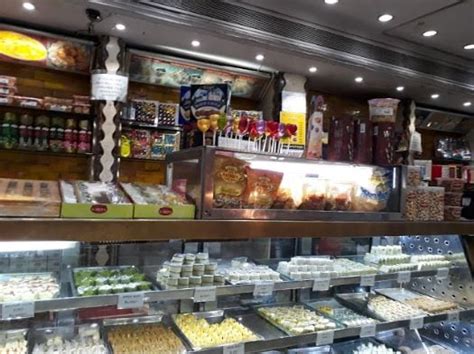 Nathu Sweets | Delhi - What to Expect | Timings | Tips - Trip Ideas by ...