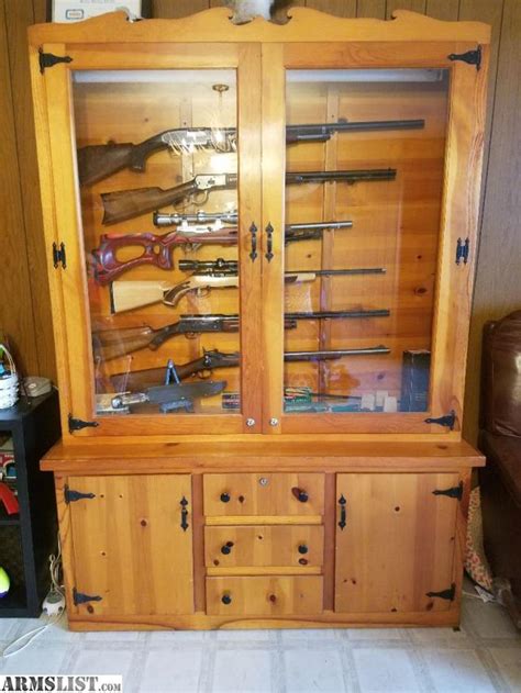 ARMSLIST - For Sale: FS/FT: Large Gun Cabinet