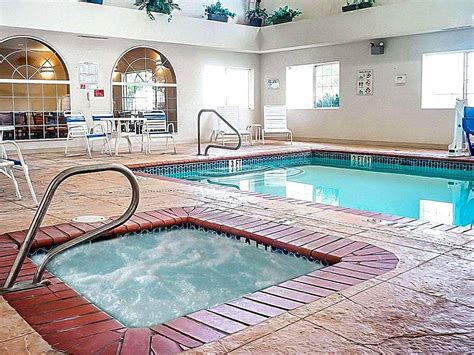 Top 13 Hotels with Pool in Roswell - Anna Holt's Guide 2021