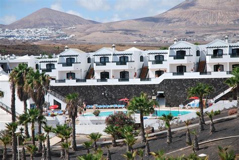 San Marcial Apartments in Puerto del Carmen, Lanzarote | loveholidays