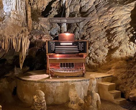 Exploring Luray Caverns in Virginia as a Wheelchair User