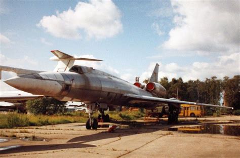 Tupolev Tu-22 (Blinder): Photos, History, Specification