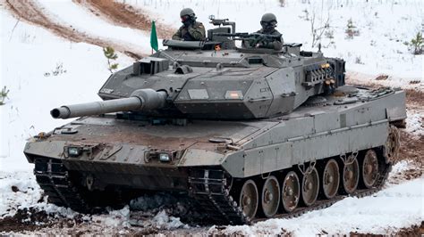 12 Best Military Tanks In The World In 2023