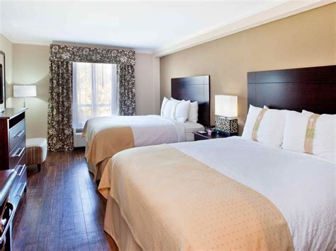 Hotels in Macon, GA near I-75 | Holiday Inn Macon North