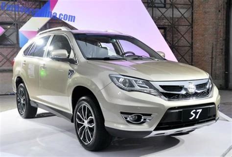 BYD S7 launched on the Chinese car market