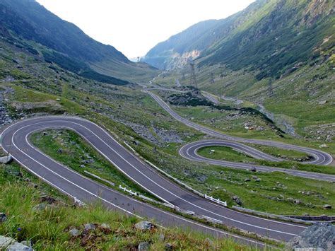 TRANSFAGARASAN ROAD | Beautiful roads, Smoky mountain national park ...