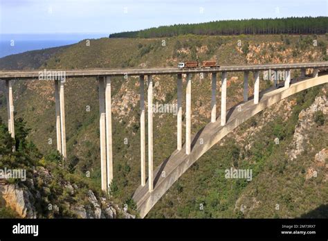 a Beautiful view of the Bloukrans River Bridge on the Garden Route in ...