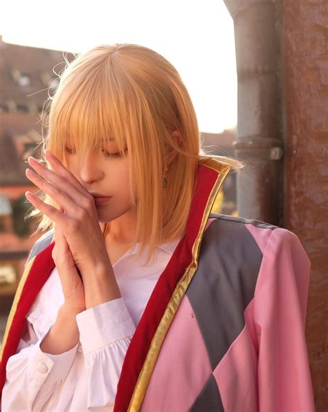 Hakken 八犬 on Twitter | Howls moving castle cosplay, Cosplay anime ...