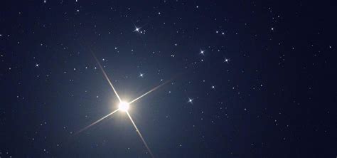 ‘Morning Star’ Venus Meets An Old Moon And A Beehive: What To Watch For ...