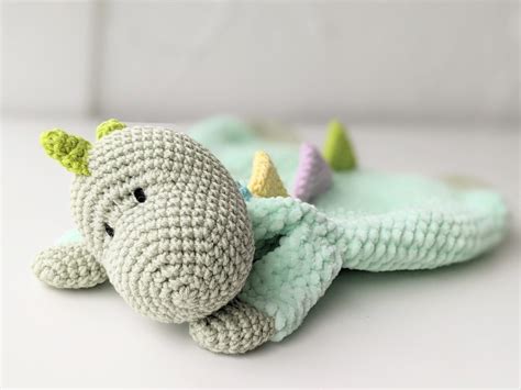 Cuddly Dinosaur Comforter Pattern – Olives Toy Box