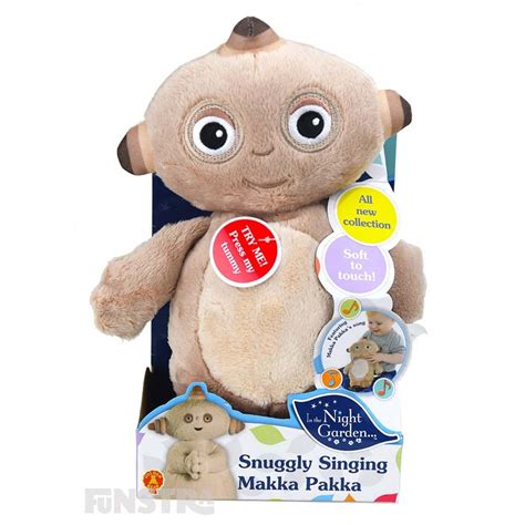 In the Night Garden: Snuggly Singing Makka Pakka Interactive Soft Toy ...