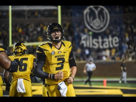 Drew Lock (Mizzou Sophomore Highlights) - YouTube