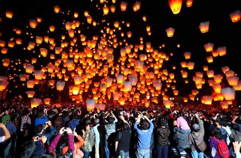 Taiwan Lantern Festival In 6 Incredible Photos