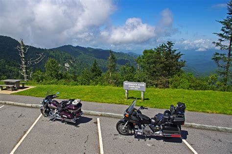 Best Blue Ridge Parkway Overlooks by Motorcycle | Smoky Mountain ...