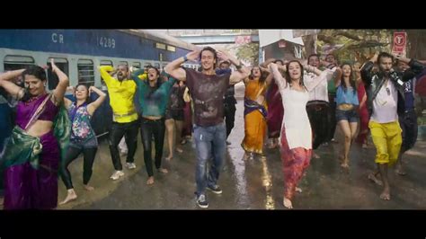 Cham Cham Song Wallpaper BAAGHI | Tiger Shroff, Shraddha Kapoor | Meet ...