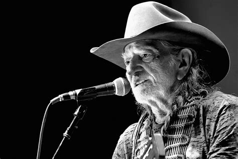 Willie Nelson: See the Red-Headed Stranger Through the Years