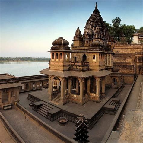 Maheshwar Fort Madhya Pradesh India | Ancient indian architecture ...