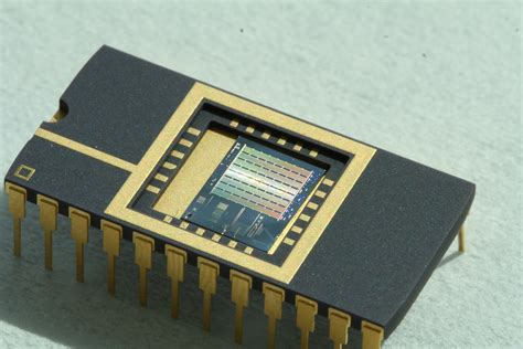 ESA - Optical MEMS gas sensor