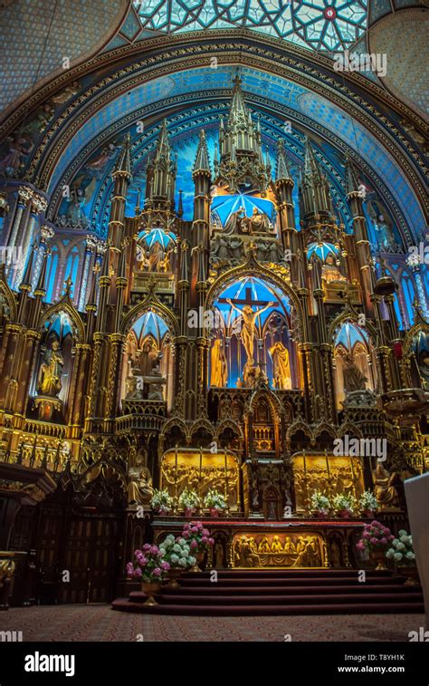 Interior of Notre-Dame Basilica (Montreal Stock Photo - Alamy