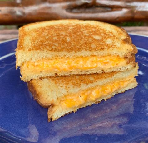 Grilled Pimento Cheese Sandwich – Palmetto Cheese – Homestyle Pimento ...