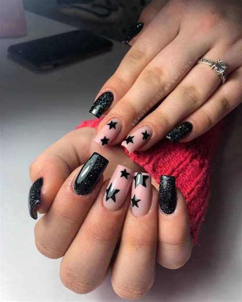 🖤🖤🖤🖤🖤 on Instagram: “Black star...😍 #nails #french #frenchnails # ...