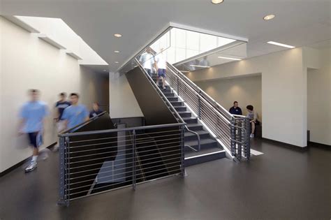 Gallery of Bellarmine College Preparatory / Steinberg Architects - 5