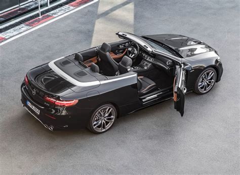 mercedes-AMG unveils the E-class luxury convertible at NAIAS 2018