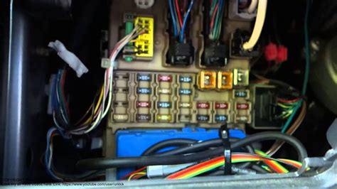 2004 Toyota Corolla Fuse Box Location