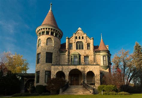 CASTLE LA CROSSE - Updated 2022 Prices & Hotel Reviews (WI)