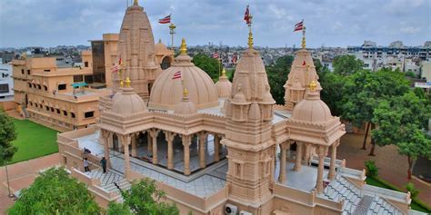 Swami Narayan Temple Surat (Timings, History, Entry Fee, Images, Aarti ...