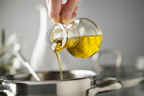 Hydrogenated Oil: What It Is and How to Avoid It - Perfect Keto