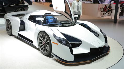 Scuderia Cameron Glickenhaus 003S, debutterà al Salone di New York