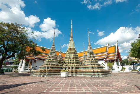 Bangkok's Reclining Buddha (Wat Pho) Self-Guided Walking Tour